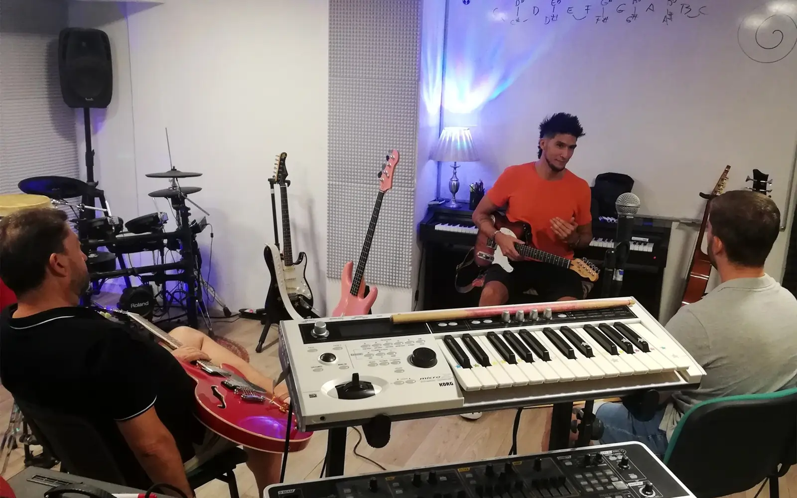 Clases de música moderna y Piano Alicante