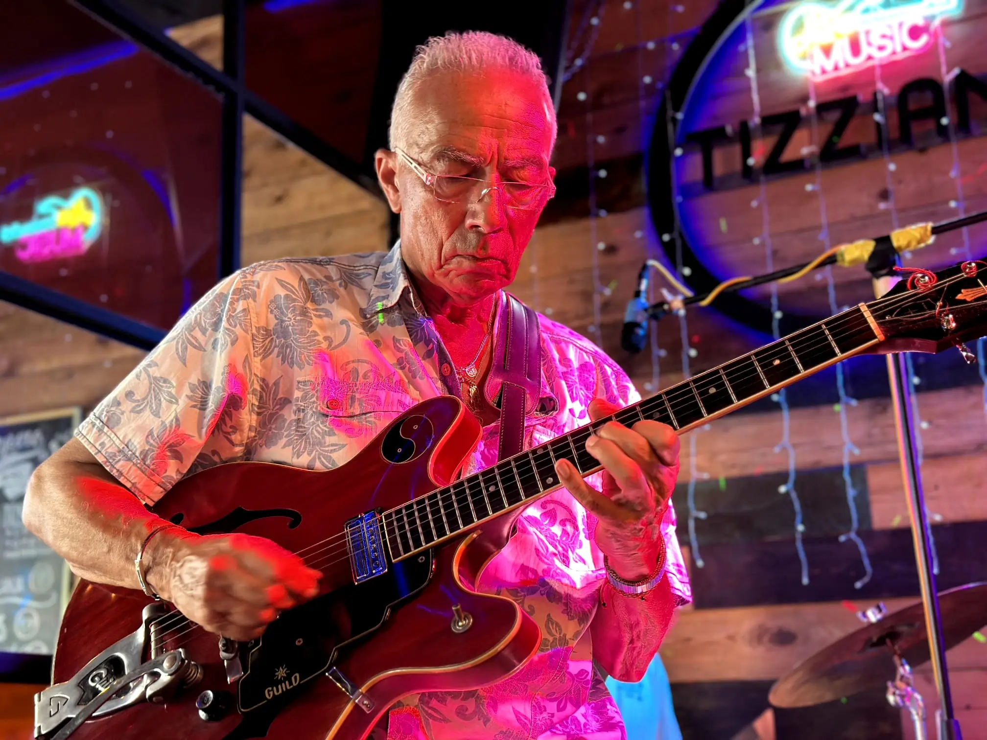 solo-de-guitarra-tizziano-campello